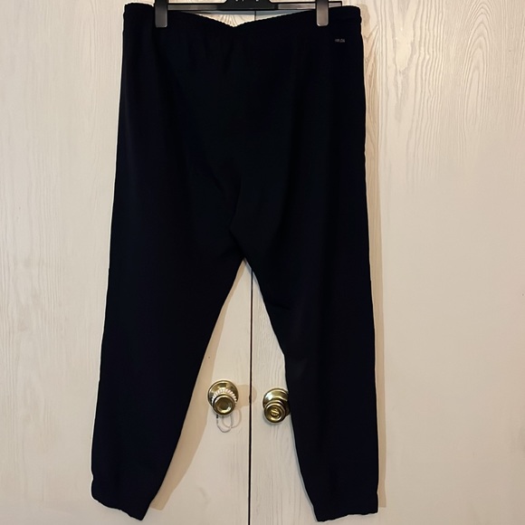 New Balance Lightweight Joggers - Picture 5 of 8